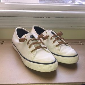 Sperry boat shoes